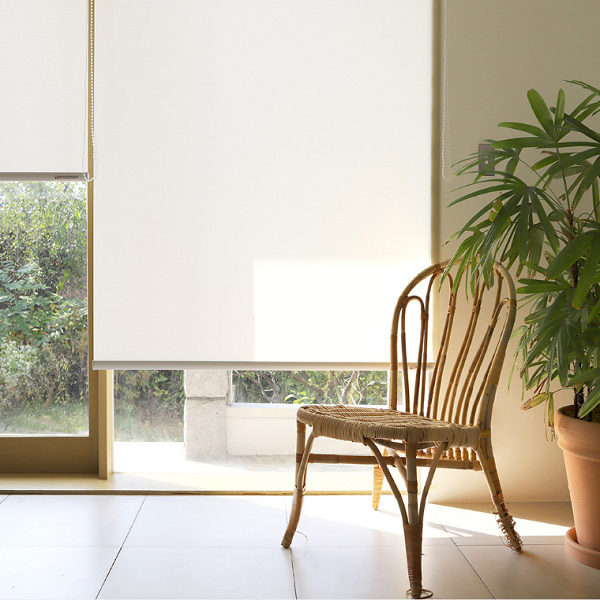 Light filtering Blinds 1